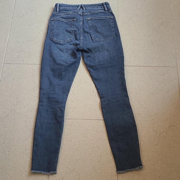 Good American Good Legs Crop Size 2 - Picture 5 of 8